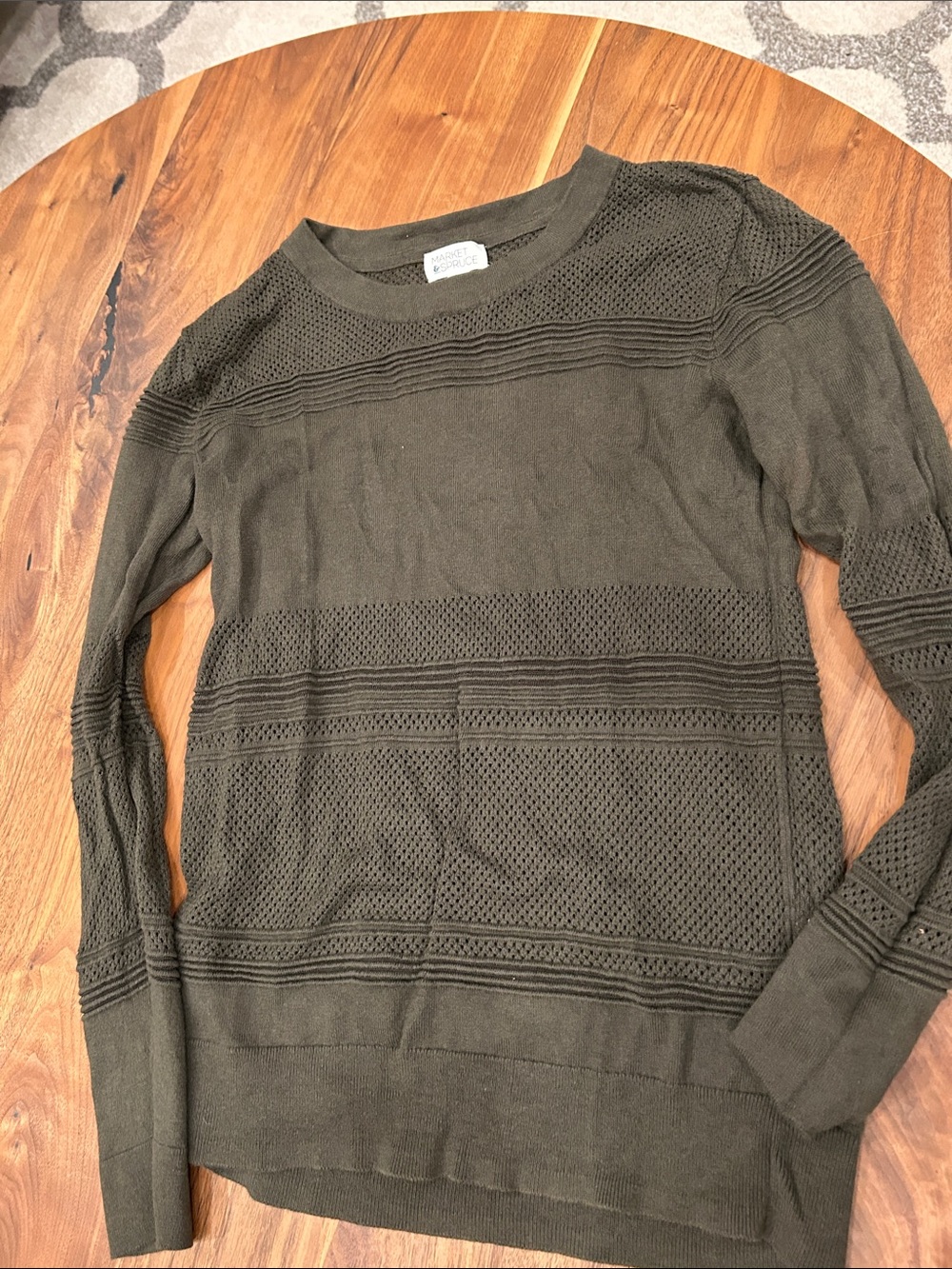 Green Knit Sweater - Lightweight Crewneck - new without tags